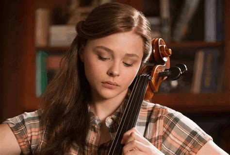 is chloe grace moretz a cellist